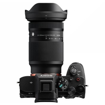 Sigma-20-200mm-F3-5-6-3-DG-Contemporary-1