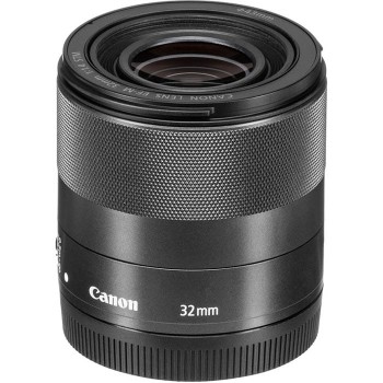 Canon-EF-M-32mm-f1-4-STM-3