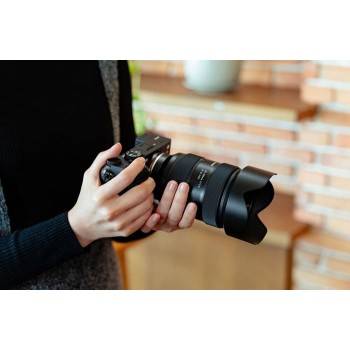 Tamron-35-100mm-F2-8-Di-III-VXD-12