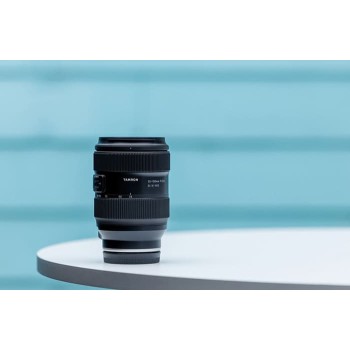 Tamron-35-100mm-F2-8-Di-III-VXD-13