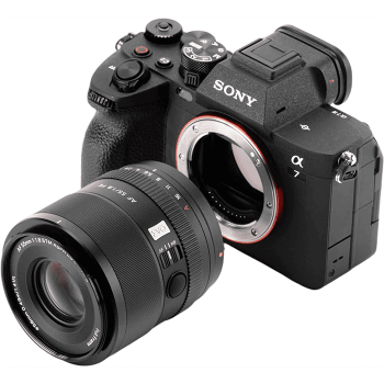 Viltrox-AF-55mm-F1-8-EVO-8